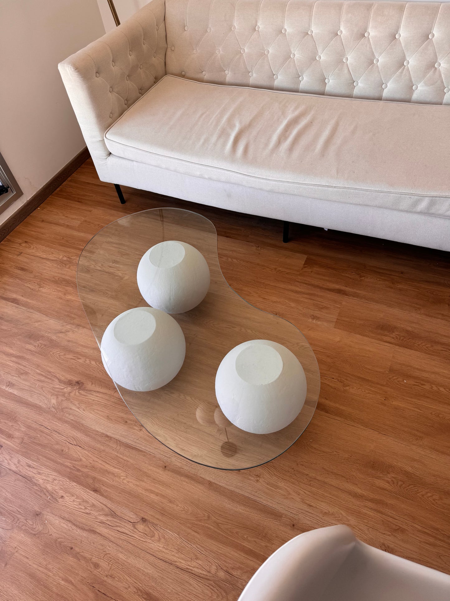 Mesa curve 30 cm altura